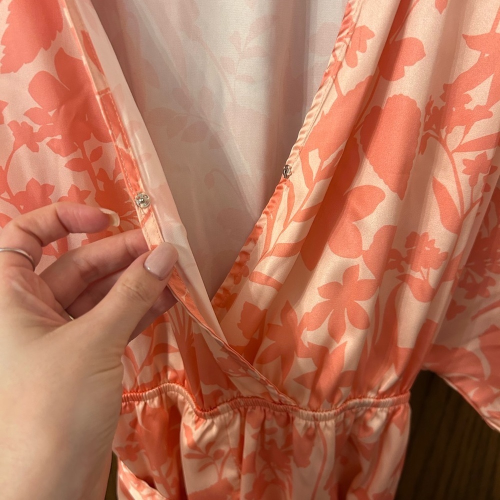 Pink Lily Coral Floral Tropical Romper Large - Picture 5 of 10